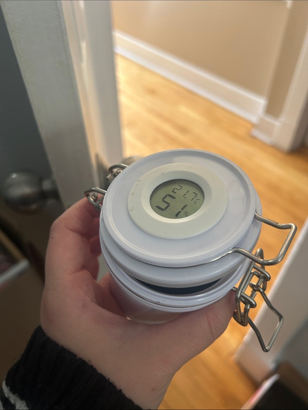 Lash Glue Storage Canister with Digital Hygrometer (for lash techs)
